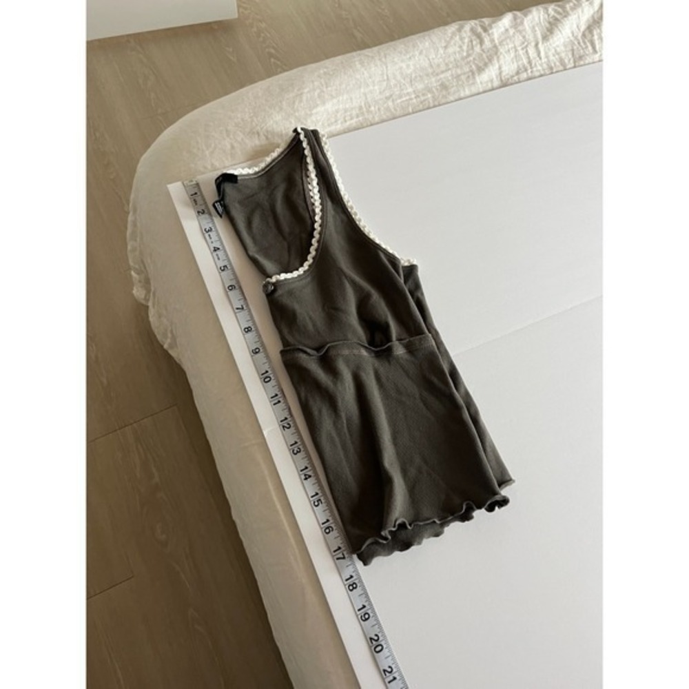 Y2K Babydoll Tank Top Rosette Lace Trim Grey Large - Picture 6 of 7